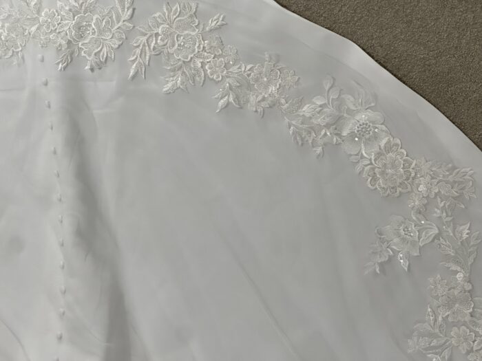 Accessory - Amy Veil (Bespoke Lace) - Image 5